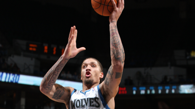 盐湖城媒体曝步行者有意爵士中锋凯斯勒，赛季报销球员引关注（盐湖城媒体称步行者看中爵士中锋凯斯勒，赛季报销球员备受关注）