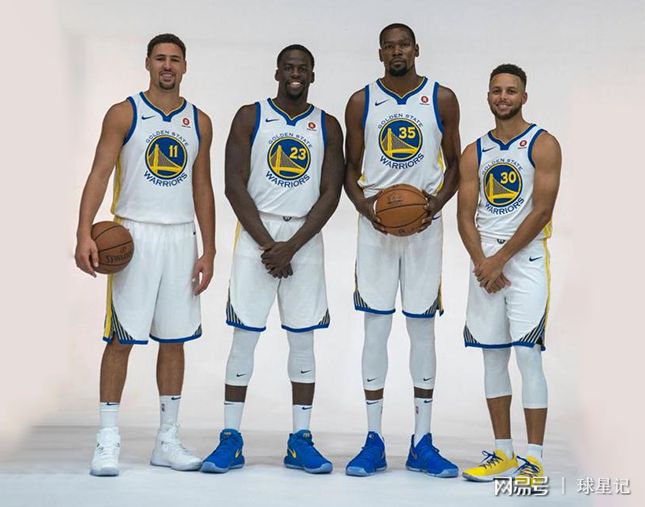 英超：阿森纳主场3-1大胜莱斯特城（英超：阿森纳主场3比1力克莱斯特城）