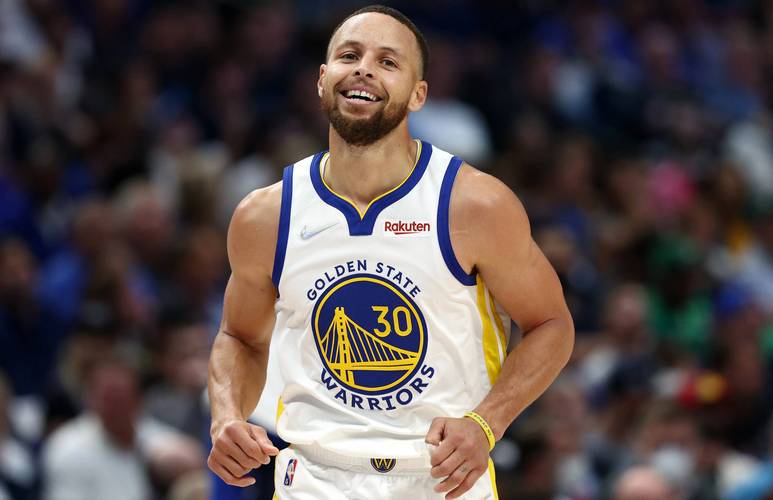 西甲：巴萨客场3-1战胜赫罗纳（西甲：巴萨做客3比1力克赫罗纳）