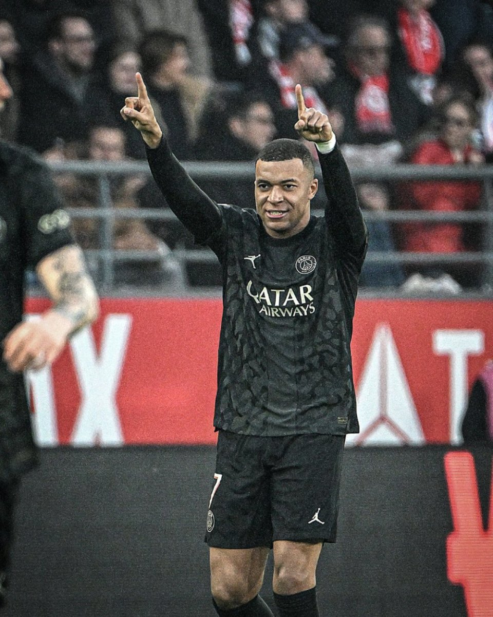 切尔西预计会报价加纳乔（切尔西或将向加纳乔递交报价）