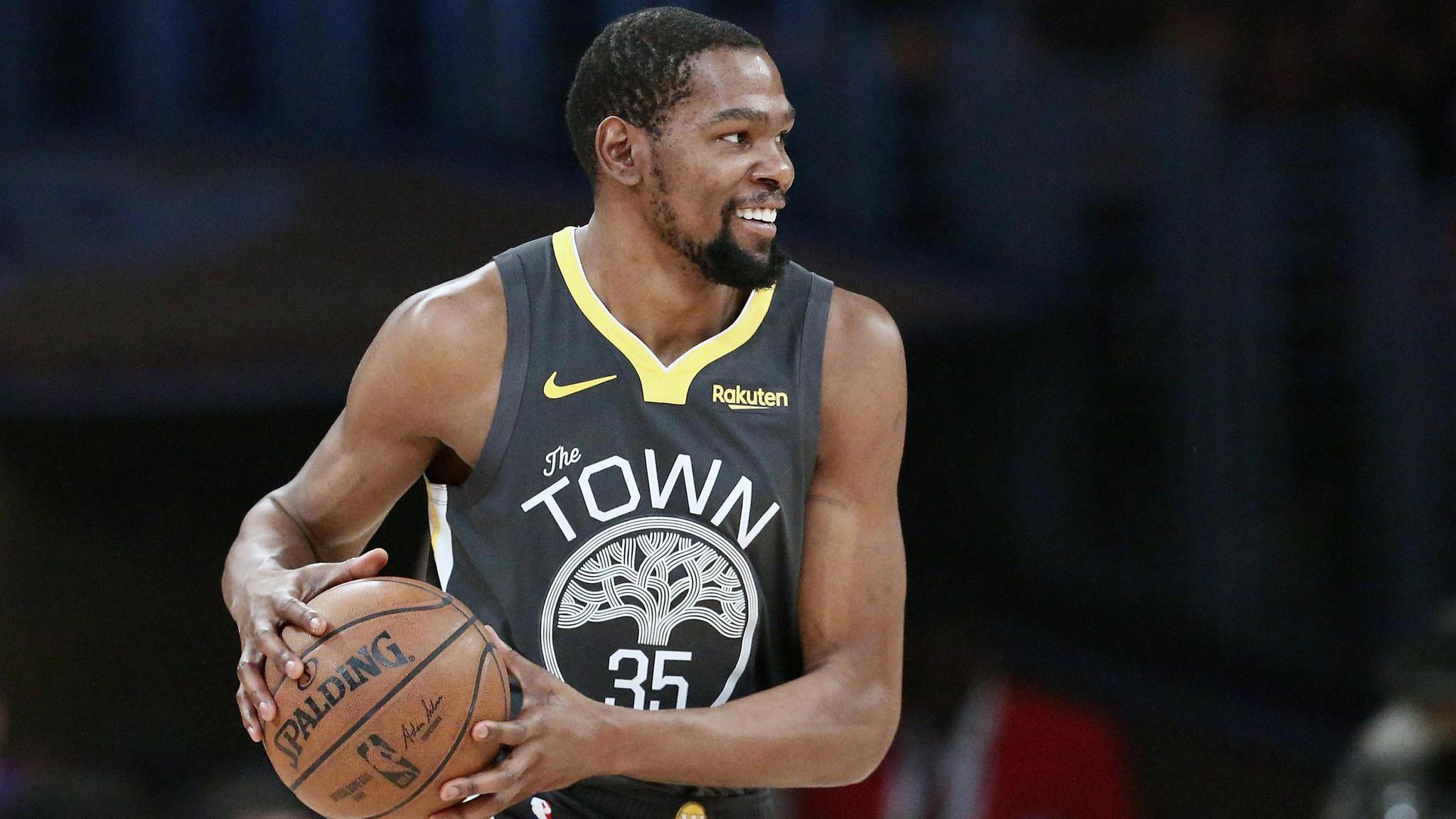 帕夫洛维奇：在此年龄段，我从未见过哪位队友像卡尔这么自信（帕夫洛维奇：同年龄层里，我没见过哪位队友比卡尔更自信）