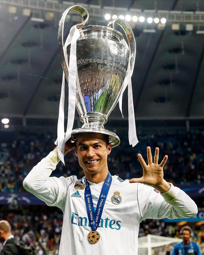 赫拉克勒斯前锋：希望俱乐部把我卖了，这样他们能赚很多钱（赫拉克勒斯前锋表态：愿被出售，助俱乐部大赚一笔）