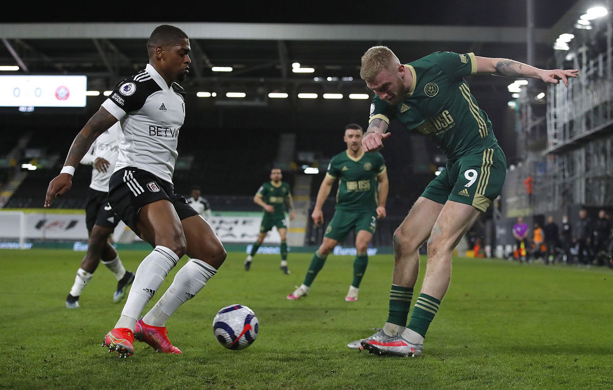 3连胜仅丢1球！奥纳纳获土超10月最佳，直言要赢更多荣誉（三连胜仅失一球，奥纳纳荣膺土超10月最佳：誓夺更多荣誉）