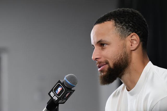 塞尔吉尼奥：要给巴尔泰萨吉时间；米兰必须留住迈尼昂（塞尔吉尼奥：巴尔泰萨吉应获更多时间，米兰必须留下迈尼昂）