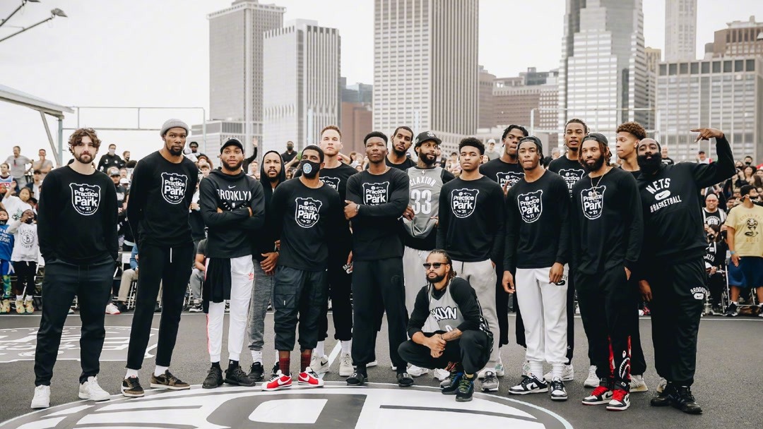 足球世界足球先生候选名单出炉，引发热议（世界足球先生候选名单揭晓，热议不断）