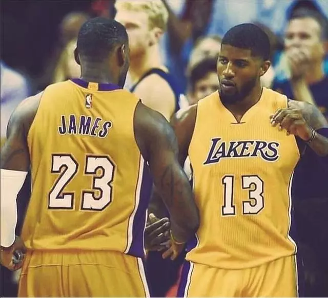 魔术主帅：勇士防守值得肯定，他们给我们内线制造了巨大困扰（魔术主帅称赞勇士防守，坦言球队内线遭遇极大压力）