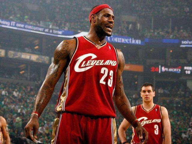 卡卢卢：今天我们犯了很多错误，这不是偶然，我们必须更专注（卡卢卢：本场失误频繁非偶然，必须提升专注度）